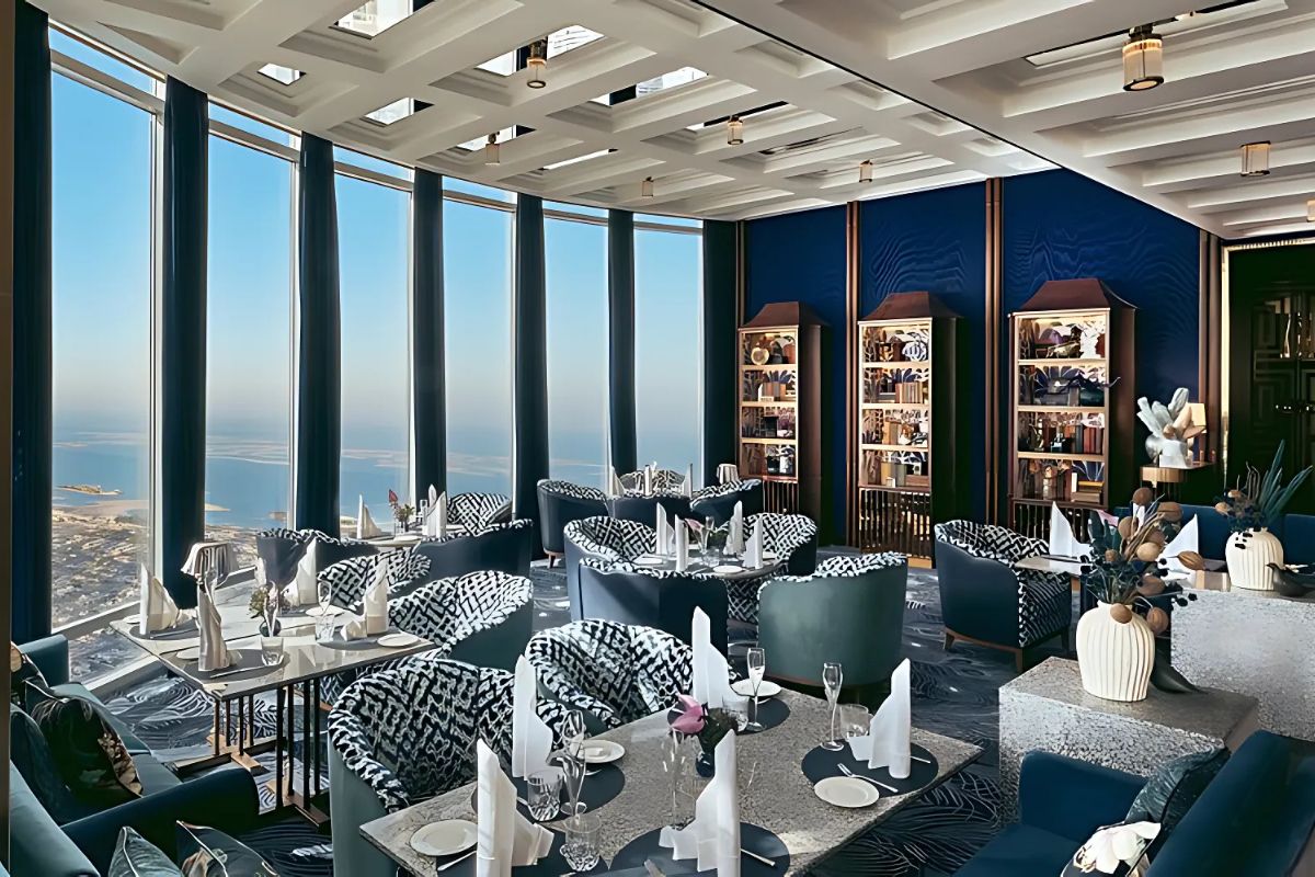 At.mosphere – Burj Khalifa (122nd Floor)
