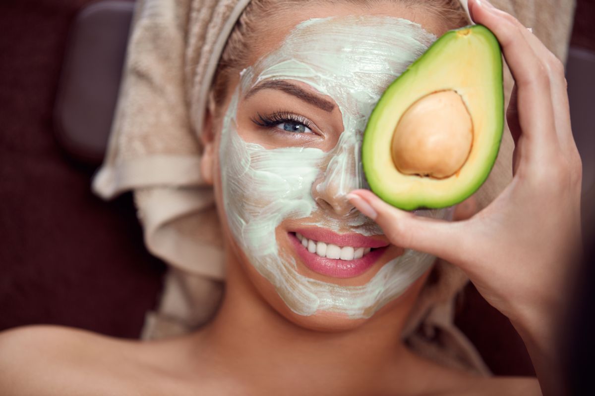Avocado & Yogurt Hydration Mask